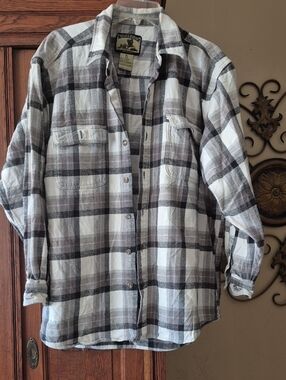 Field & Stream Men's Plaid Button-Down Shirt in White and Gray